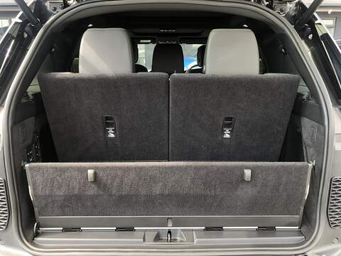 Land Rover Discovery D300 MHEV R-Dynamic HSE - U1660