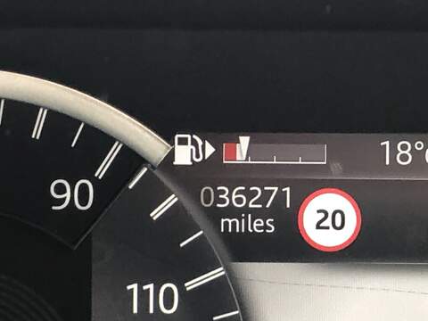 Land Rover Discovery D300 MHEV R-Dynamic HSE - U1660