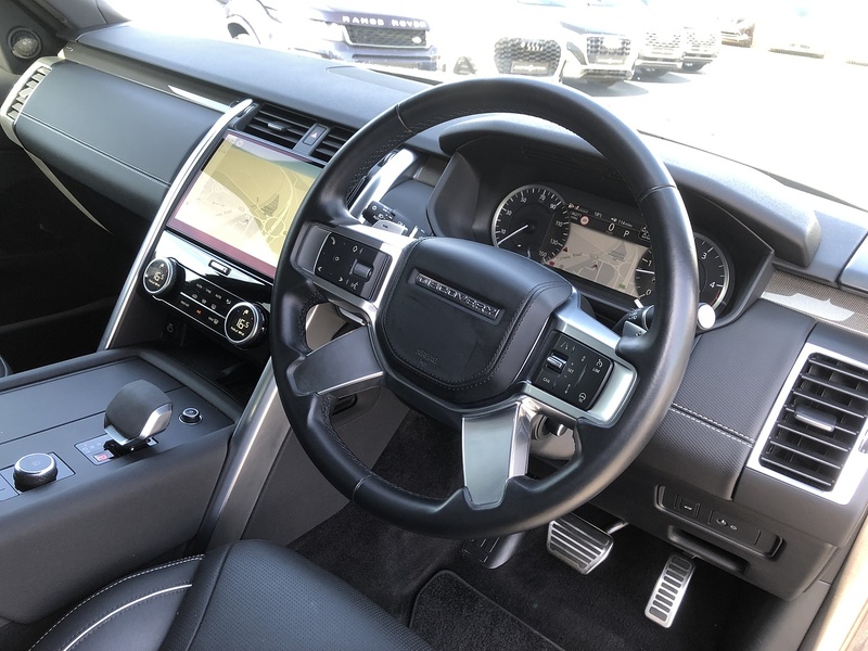 Land Rover Discovery D300 MHEV R-Dynamic HSE - U1660