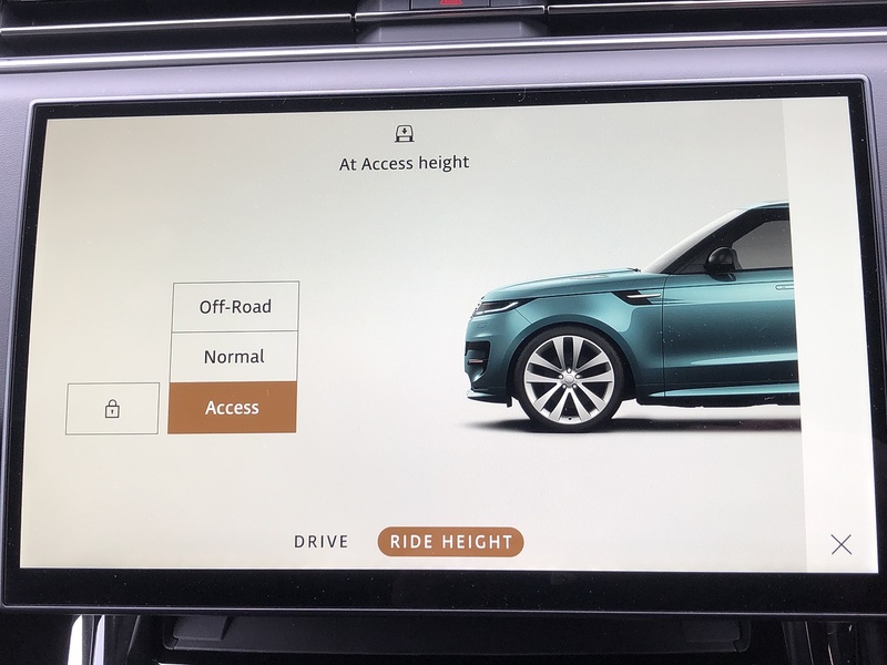 Land Rover Range Rover Sport D300 MHEV SE - U1680