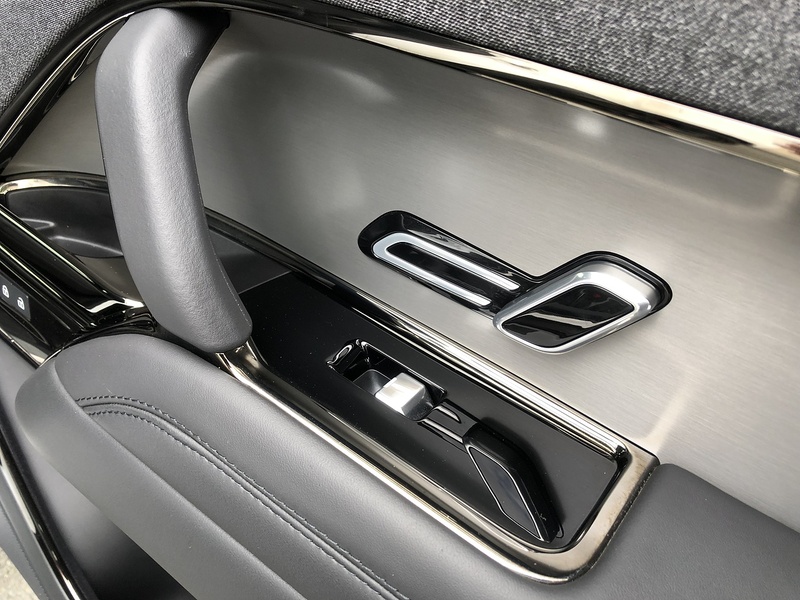 Land Rover Range Rover Sport D300 MHEV SE - U1680