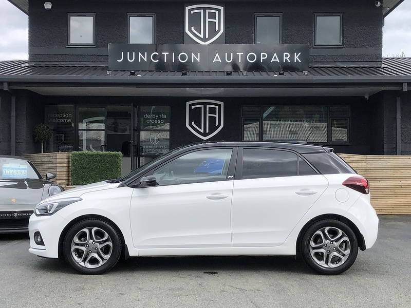 Hyundai i20 Play - U1682