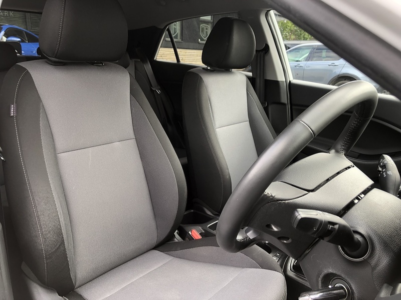 Hyundai i20 Play - U1682