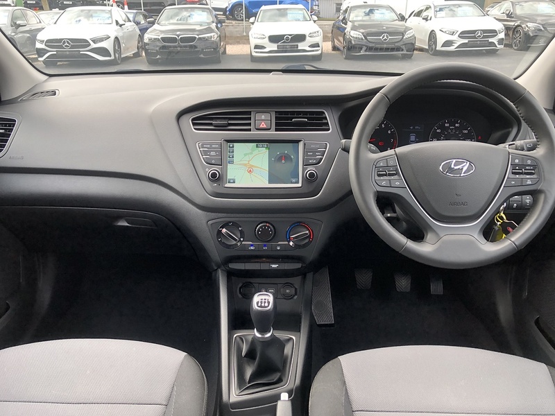 Hyundai i20 Play - U1682