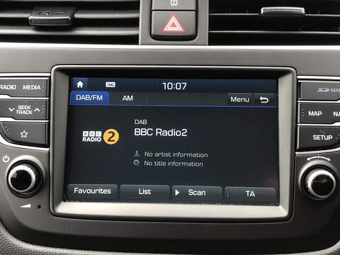 Hyundai i20 Play - U1682