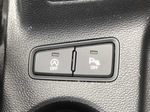 Hyundai i20 Play - U1682