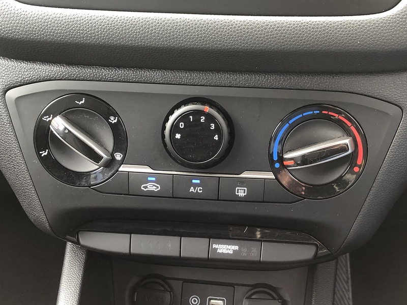 Hyundai i20 Play - U1682