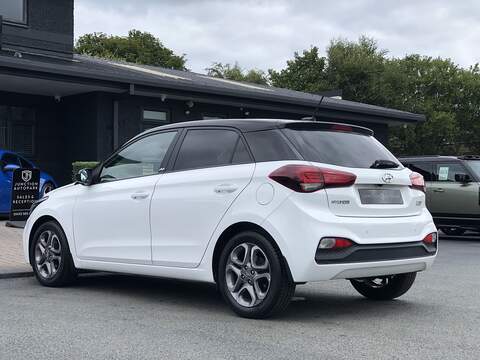 Hyundai i20 Play - U1682