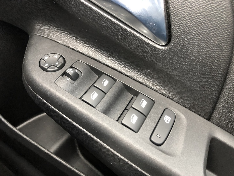 Vauxhall Corsa Elite Edition - U1689