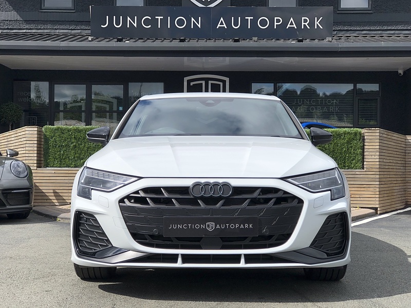 Audi A3 TFSI Black Edition - U1693