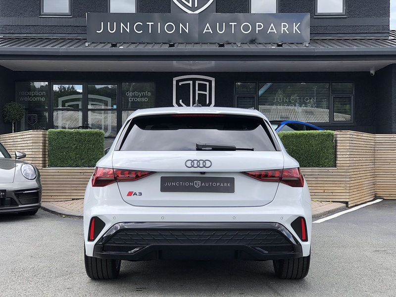 Audi A3 TFSI Black Edition - U1693