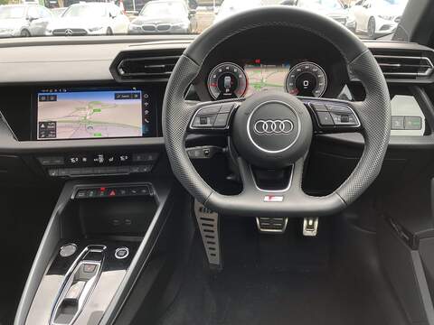 Audi A3 TFSI Black Edition - U1693