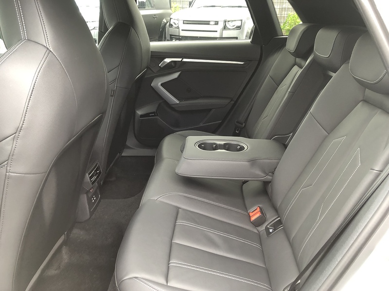 Audi A3 TFSI Black Edition - U1693