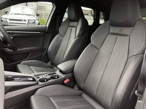 Audi A3 TFSI Black Edition - U1693