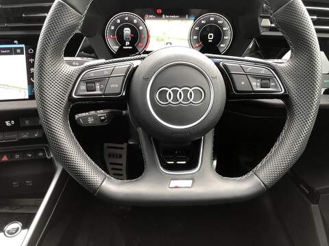 Audi A3 TFSI Black Edition - U1693