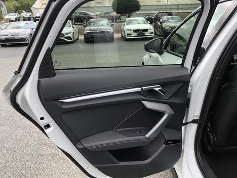 Audi A3 TFSI Black Edition - U1693