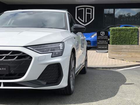 Audi A3 TFSI Black Edition - U1693