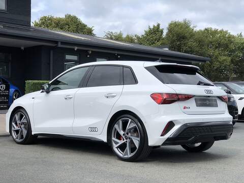 Audi A3 TFSI Black Edition - U1693