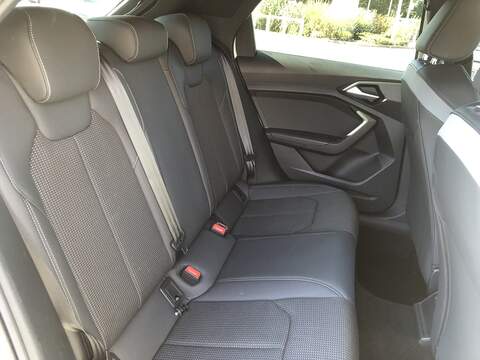 Audi A1 TFSI S line - U1707