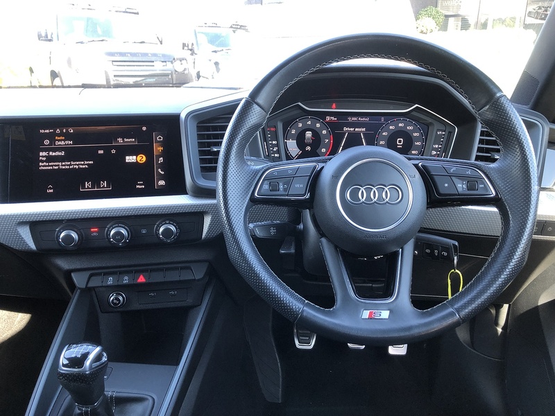 Audi A1 TFSI S line - U1707