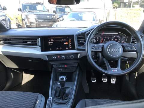 Audi A1 TFSI S line - U1707