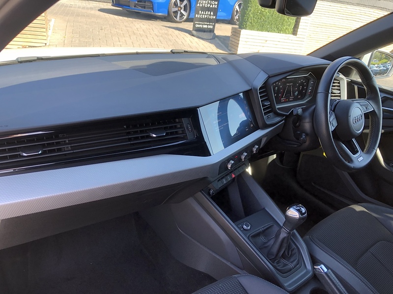 Audi A1 TFSI S line - U1707