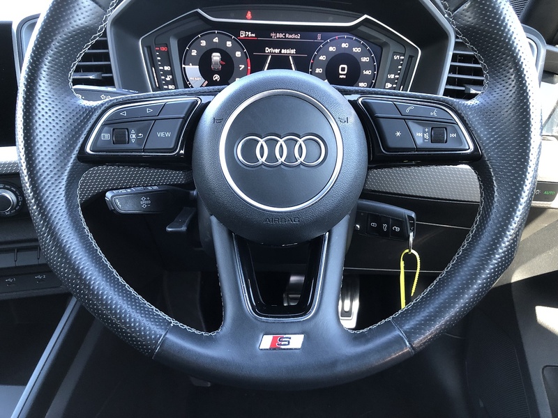Audi A1 TFSI S line - U1707
