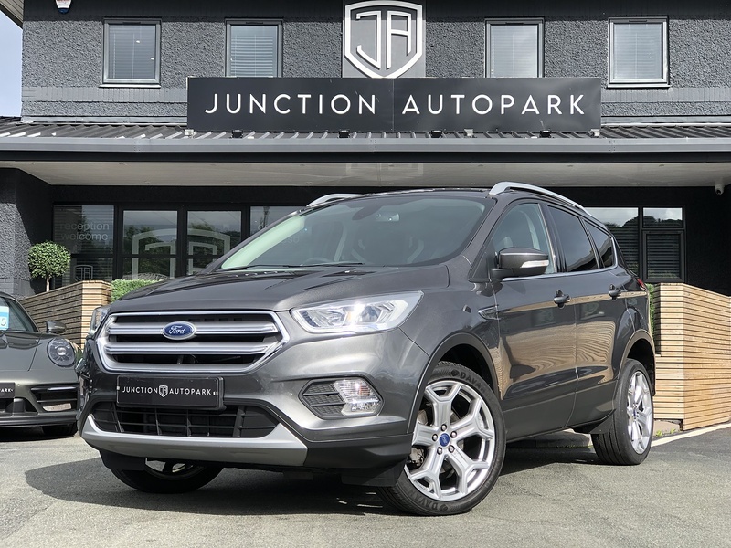 Ford Kuga TDCi EcoBlue Titanium Edition - U1718