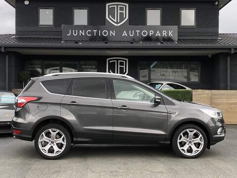 Ford Kuga TDCi EcoBlue Titanium Edition - U1718