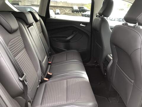 Ford Kuga TDCi EcoBlue Titanium Edition - U1718