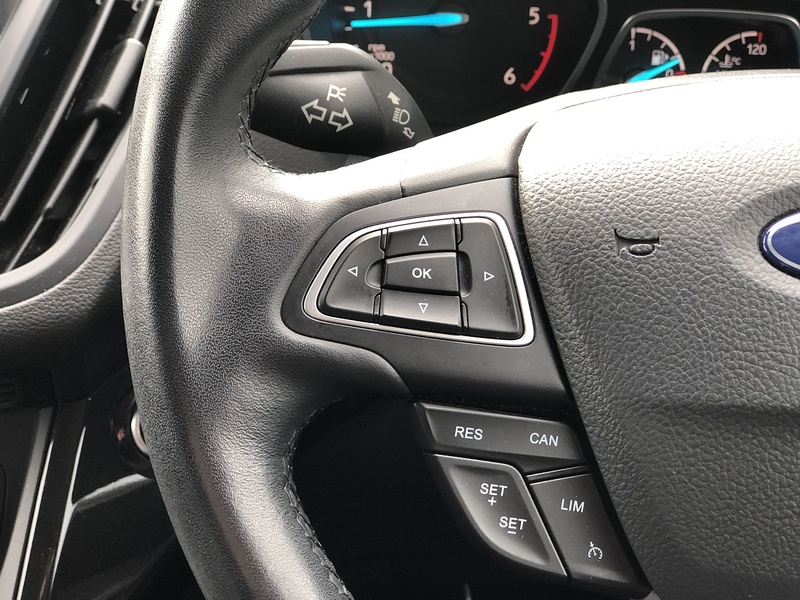 Ford Kuga TDCi EcoBlue Titanium Edition - U1718