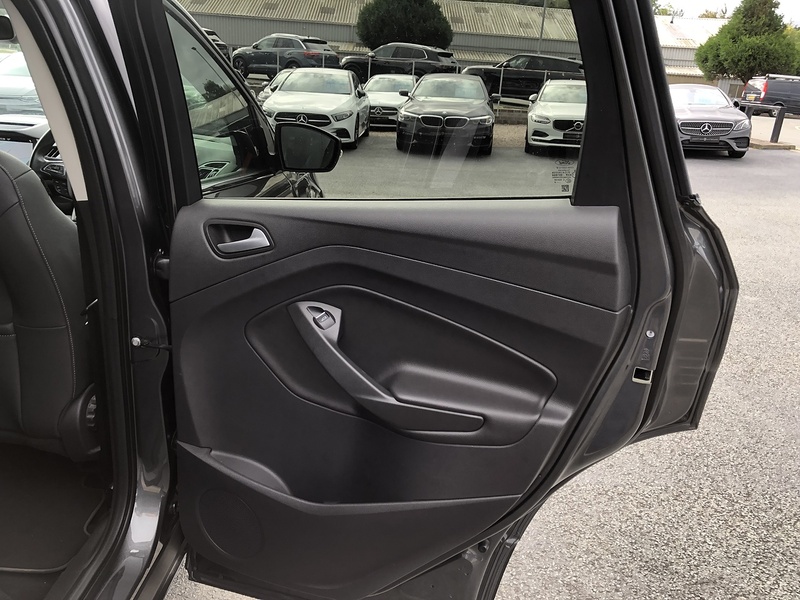 Ford Kuga TDCi EcoBlue Titanium Edition - U1718