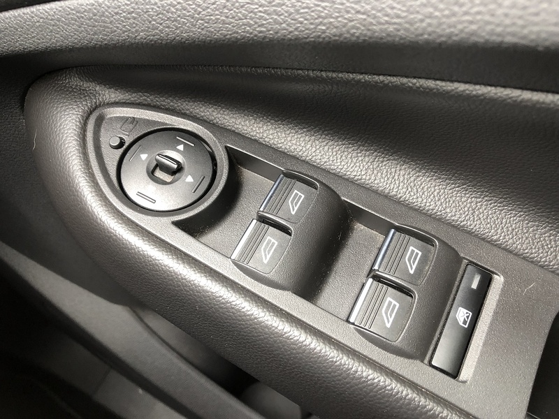 Ford Kuga TDCi EcoBlue Titanium Edition - U1718