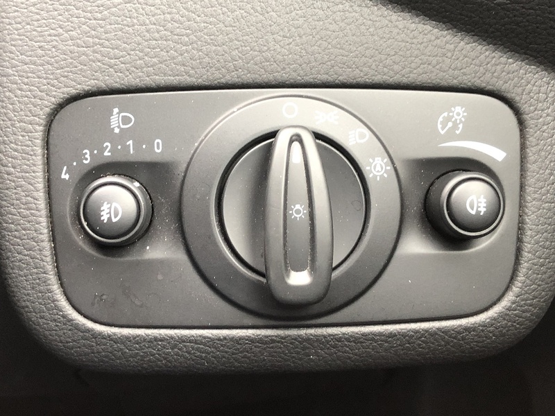 Ford Kuga TDCi EcoBlue Titanium Edition - U1718