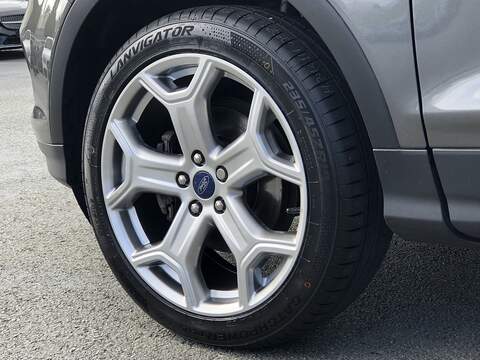 Ford Kuga TDCi EcoBlue Titanium Edition - U1718