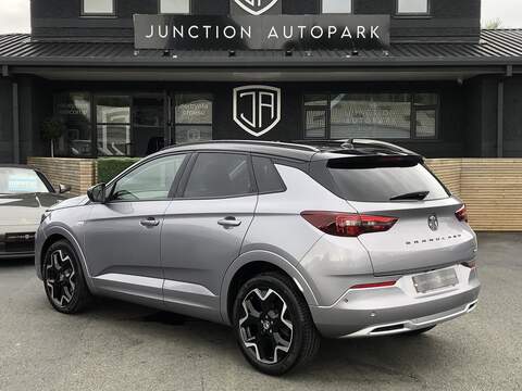 Vauxhall Grandland MHEV Ultimate - U1734