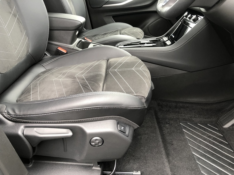 Vauxhall Grandland MHEV Ultimate - U1734