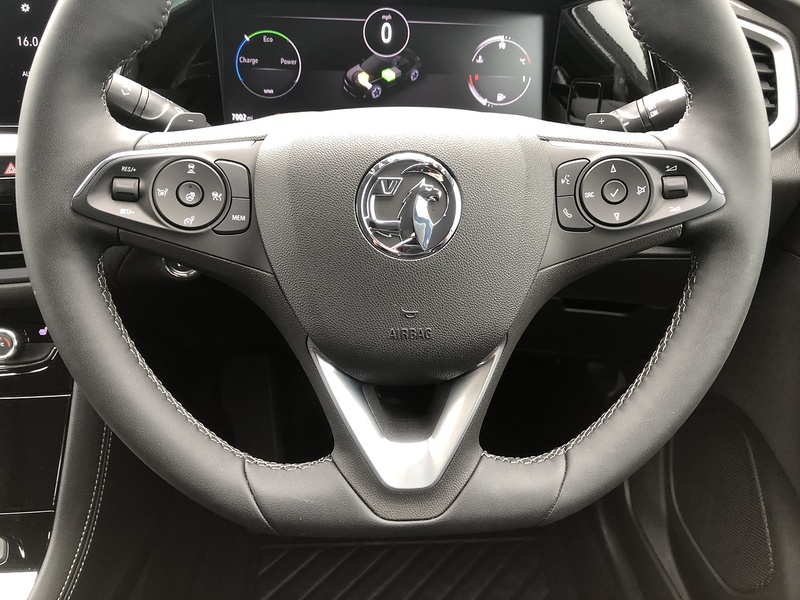 Vauxhall Grandland MHEV Ultimate - U1734