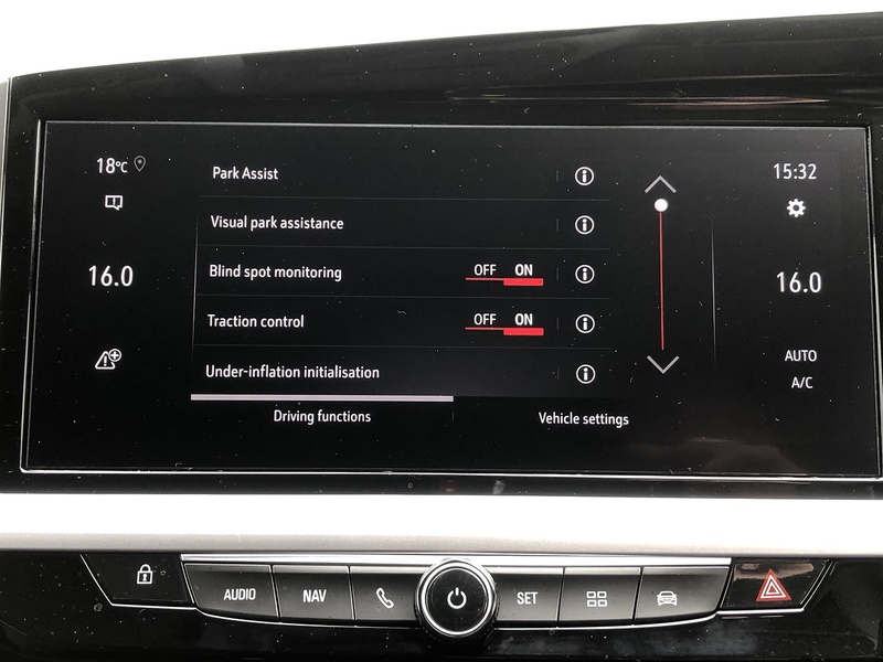 Vauxhall Grandland MHEV Ultimate - U1734