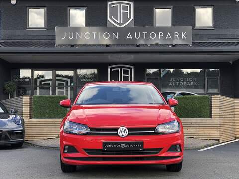 Volkswagen Polo TSI SE - U1739