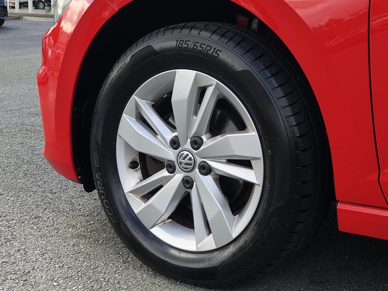 Volkswagen Polo TSI SE - U1739