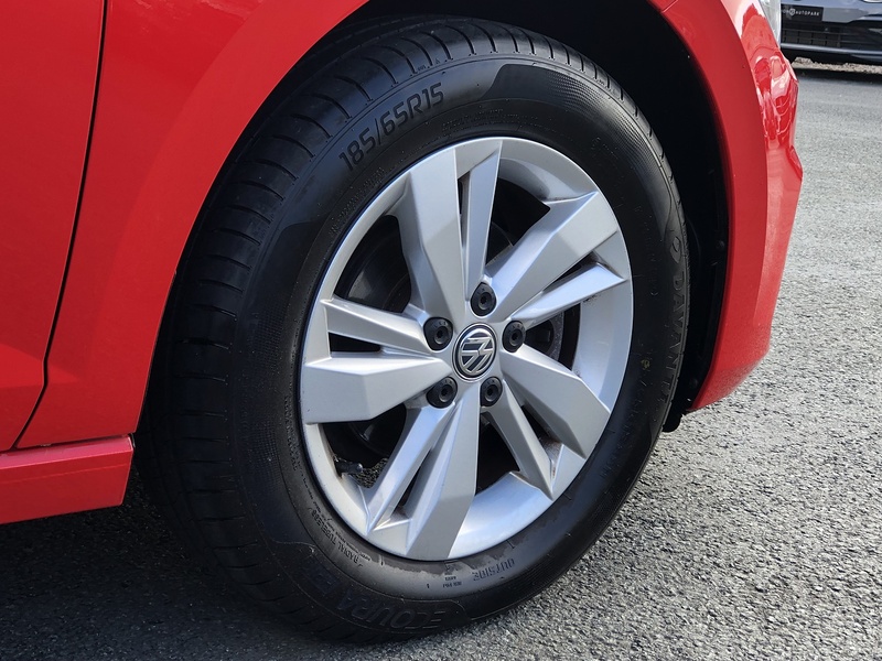 Volkswagen Polo TSI SE - U1739