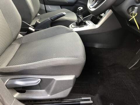 Volkswagen Polo TSI SE - U1739