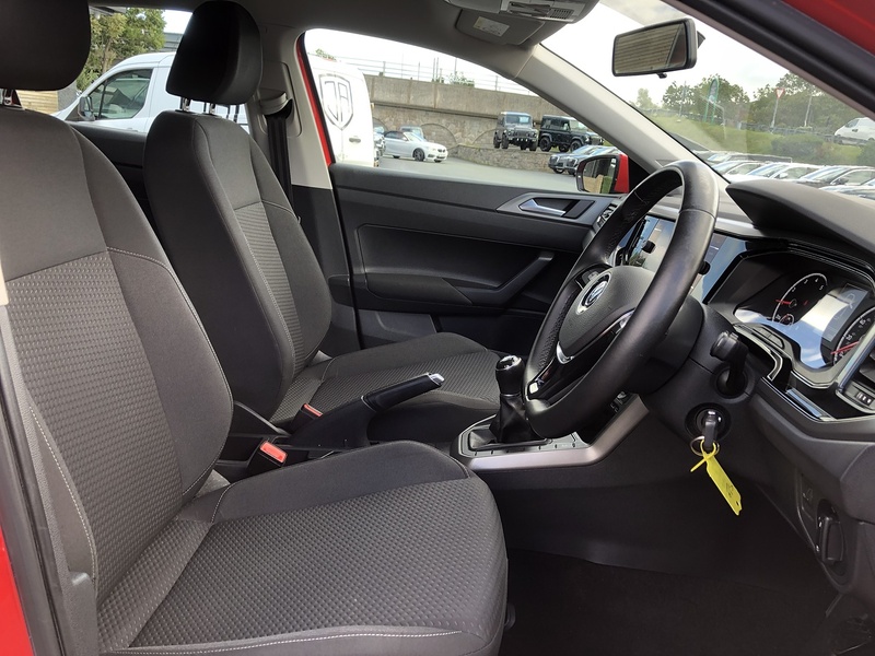 Volkswagen Polo TSI SE - U1739