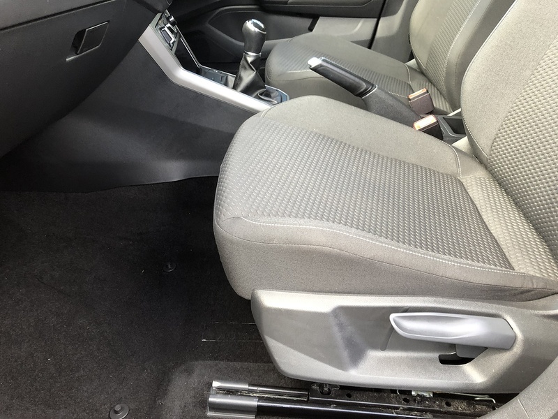 Volkswagen Polo TSI SE - U1739