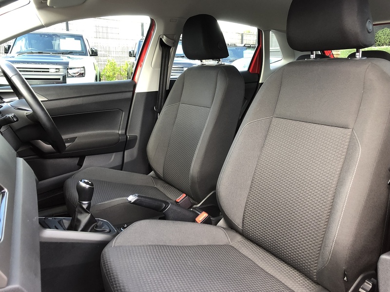 Volkswagen Polo TSI SE - U1739