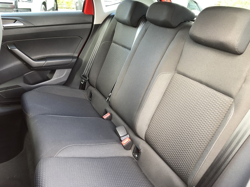 Volkswagen Polo TSI SE - U1739