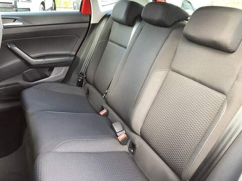 Volkswagen Polo TSI SE - U1739