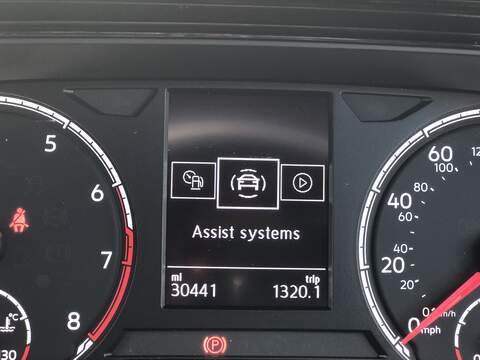 Volkswagen Polo TSI SE - U1739