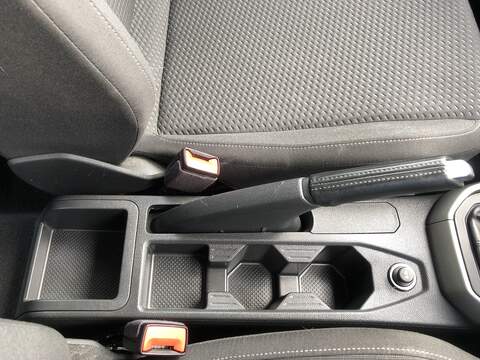 Volkswagen Polo TSI SE - U1739